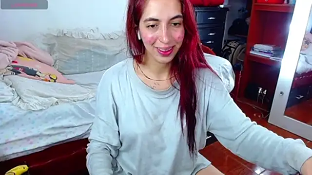 Chat +18 de MariamGray1 ao vivo