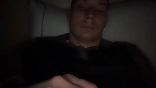 tenerone13 Show in webcam