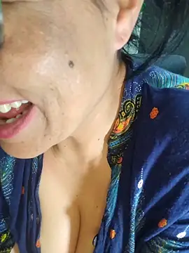 Chat XXX en directo de naughty_doll_horny