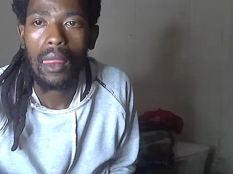 gldnmvsk_XO Adlı Modelin Canlı XXX Sohbeti