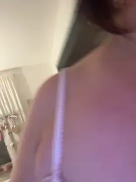 Engel_babe: онлайн-секс-чат