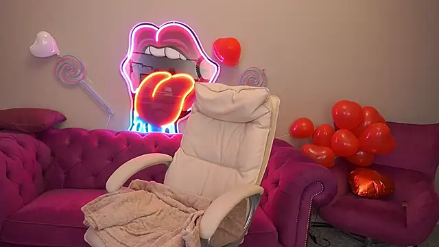 BellaLaPetit লাইভ XXX চ্যাট