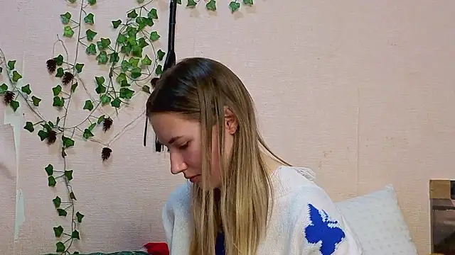 XXX chat uživo modela _kikiclark__