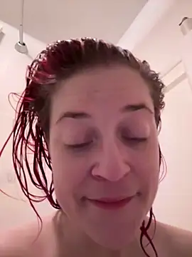 winestaindlips লাইভ XXX চ্যাট