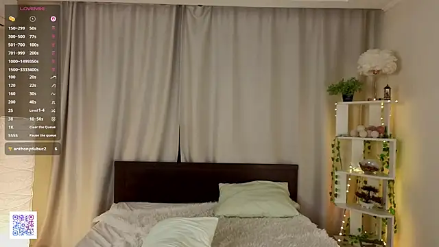 FreedaKulow: онлайн-секс-чат