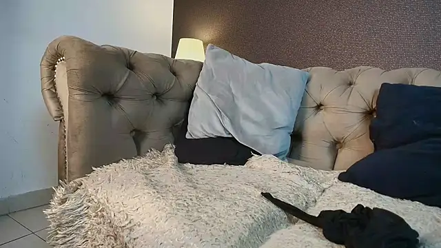 Chat +18 de Megan__Honey ao vivo