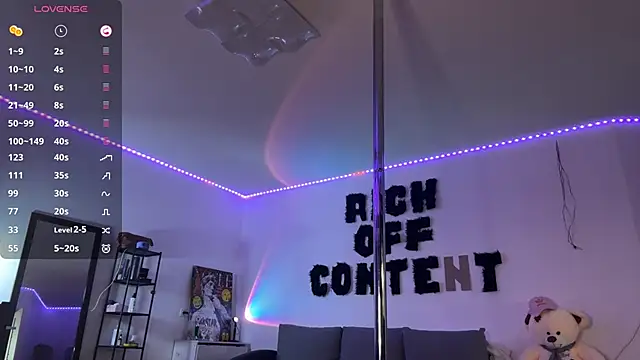 EIeniVanwart: онлайн-секс-чат