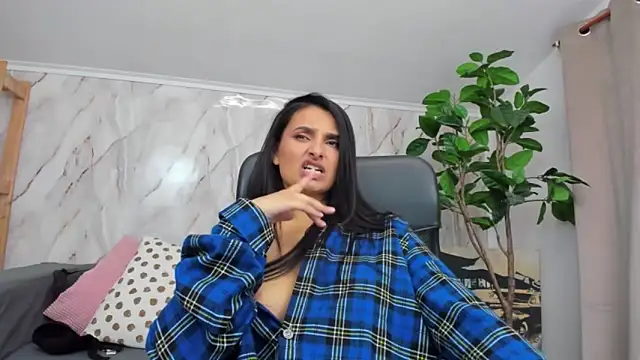 แชท XXX สดของ JennaPrice