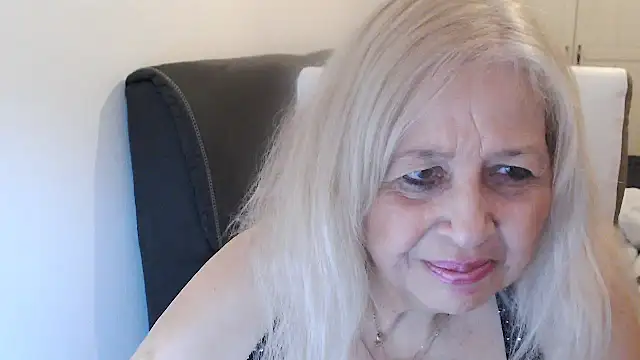 SusiLifeXXX Chat XXX in diretta