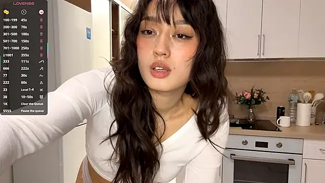 Chat XXX ao vivo de SweetSakuraJane