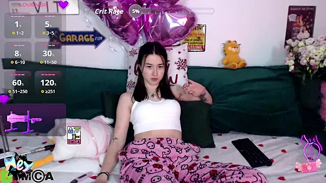 XXX chat uživo modela Bellaa_Dream1
