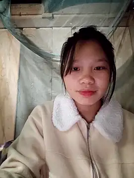 linh-miu99 网络视讯表演