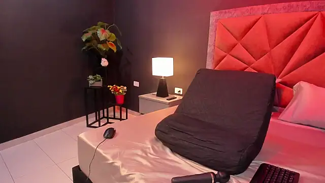 mia_milff Live XXX Chat