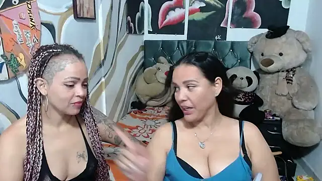 manzanahot9のライブXXXチャット