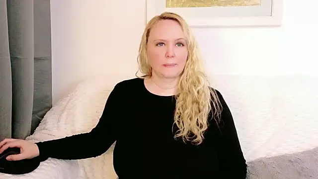 Sarah4you: онлайн-секс-чат