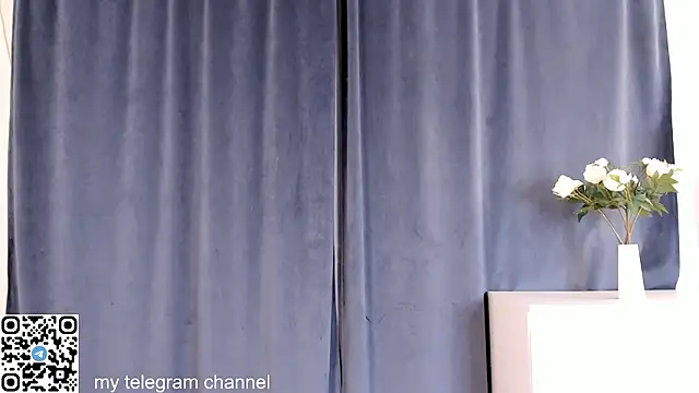 CharlesGruhn's Live XXX Chat