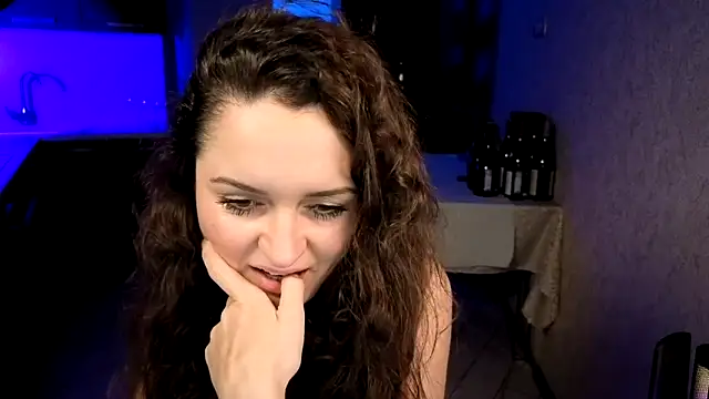 Czat XXX na żywo – Cerann1