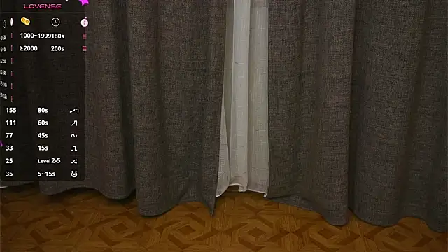 ToyaPletz: απευθείας συνομιλία ΧΧΧ