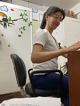 aphrodite_sexy: απευθείας συνομιλία ΧΧΧ