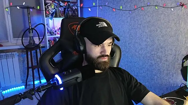 _Mostly_: онлайн-секс-чат