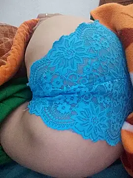 Haralushiaaa Show in webcam