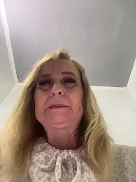 دردشة Irina2909@xh الجنسية المباشرة