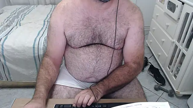 MysterBearMG Webcam show