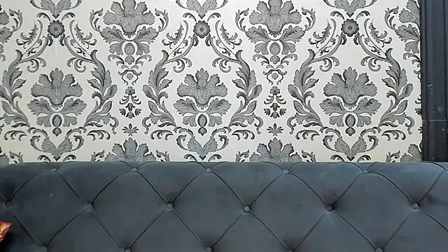 LissaBigTitts: απευθείας συνομιλία ΧΧΧ