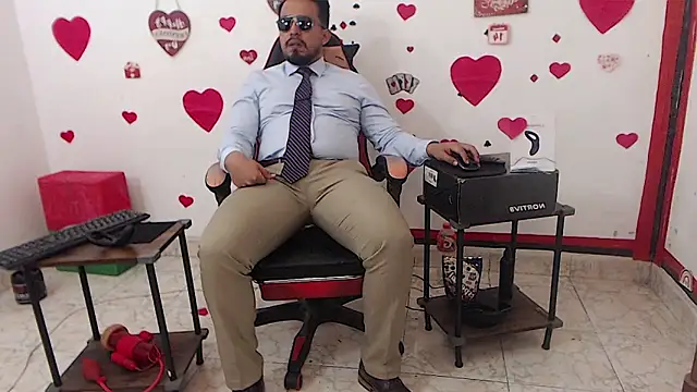 KalethBigDick Adlı Modelin Web Kamerası Şovu