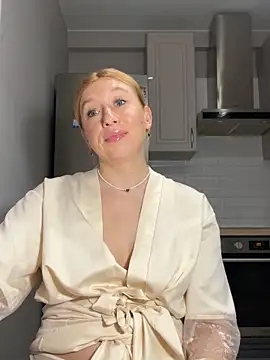 Kittie_Valentine 即時 XXX 聊天