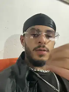 Онлайн чат XXX liyamjunior