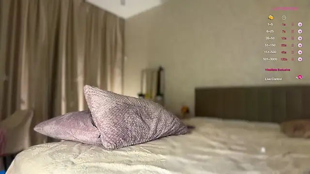 a__enigma live XXX chat