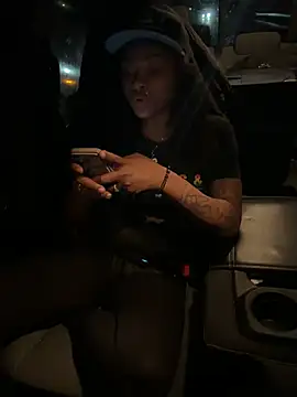 HaloRodeoLover2 Live XXX-chat