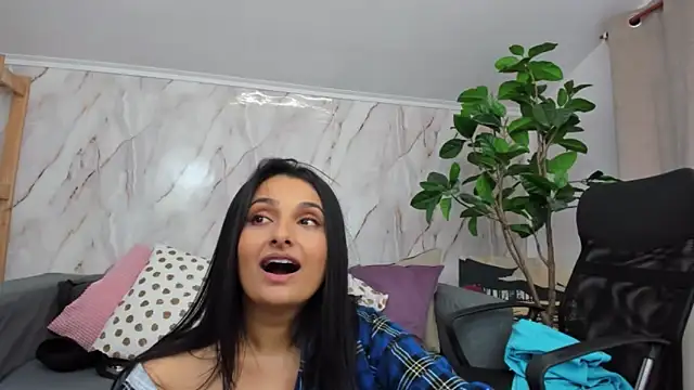 Chat +18 de JennaPrice ao vivo