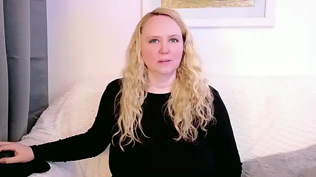 Sarah4you Live XXX Chat