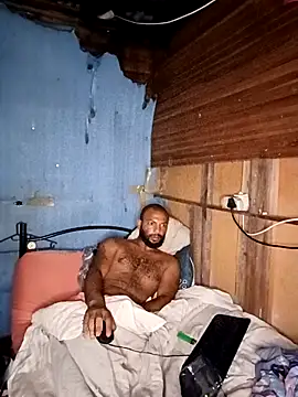 Camodick Adlı Modelin Canlı XXX Sohbeti