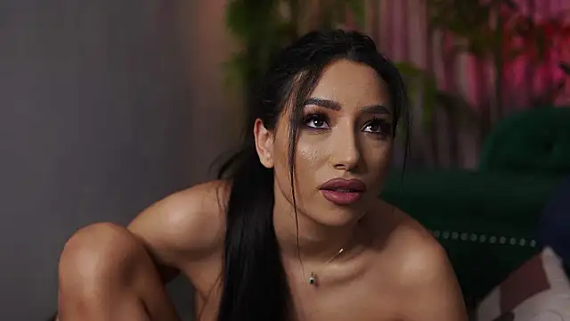 GinaValentinna Live XXX-Chat