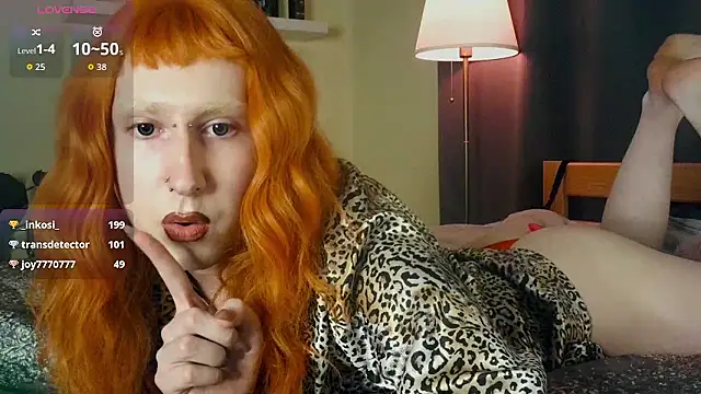 Вебкам-шоу lia_grl