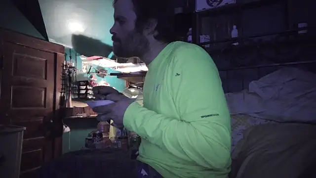 charactrzero Chat XXX in diretta