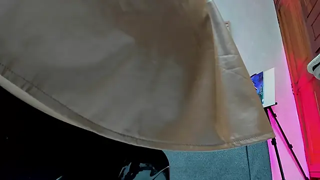 Alaia_Love77n Live XXX chat