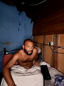 Chatroom XXX en direct de Camodick