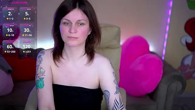 Show modela TinaMelt na web-kameri