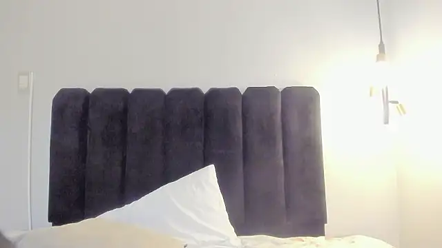 Amaranoir- – Naživo XXX chat