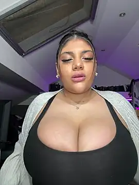 Živý XXX chat MinaKhalina