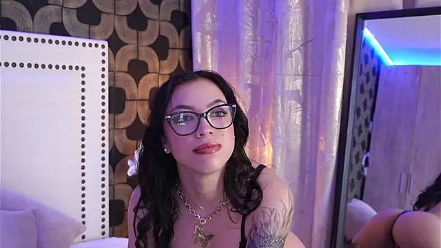 IsabelaWhite Chat XXX in diretta