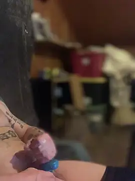 Ldnick69 Show in webcam