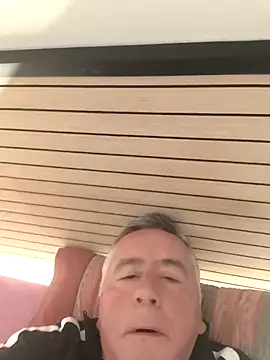 Chat +18 de parejamlga58 ao vivo