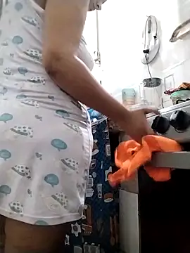 XXX chat uživo modela Andreita_95