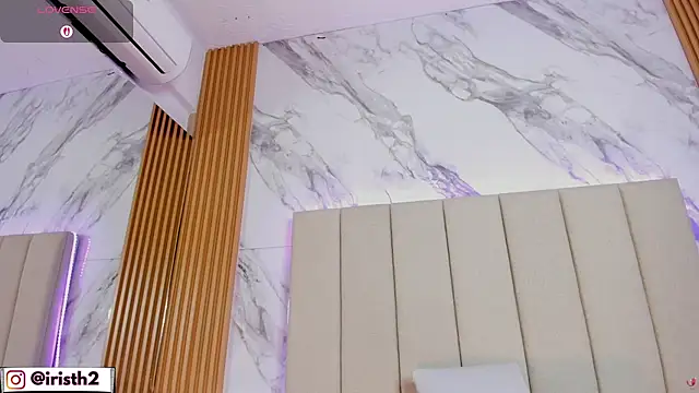 Živý XXX chat Iris_Thompson_