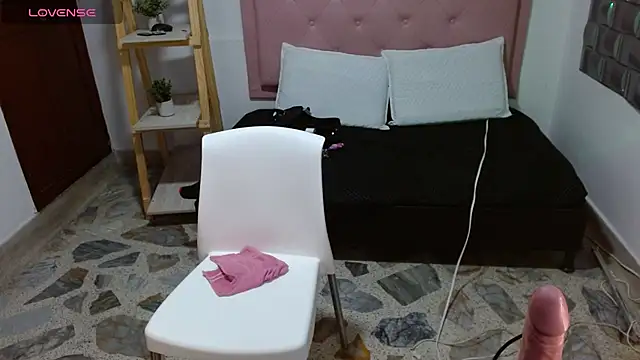 Dulce__Lovee Live XXX Chat